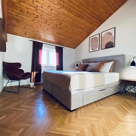 Cirjak Apartments Biograd Na Moru Eksteriør billede