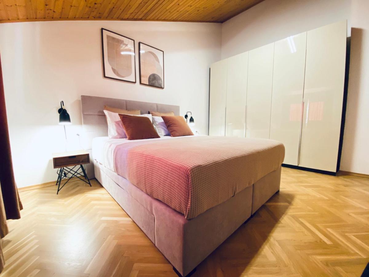 Cirjak Apartments Biograd Na Moru Eksteriør billede