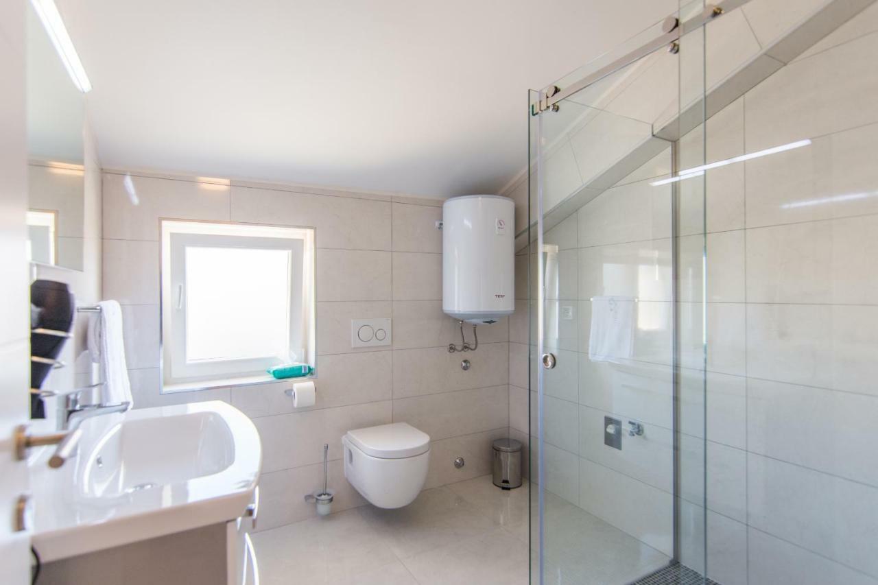 Cirjak Apartments Biograd Na Moru Eksteriør billede