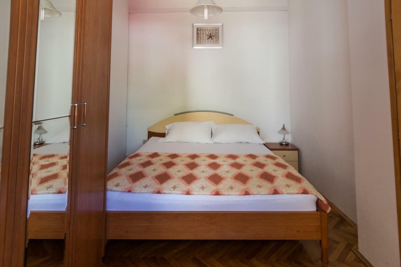 Cirjak Apartments Biograd Na Moru Eksteriør billede