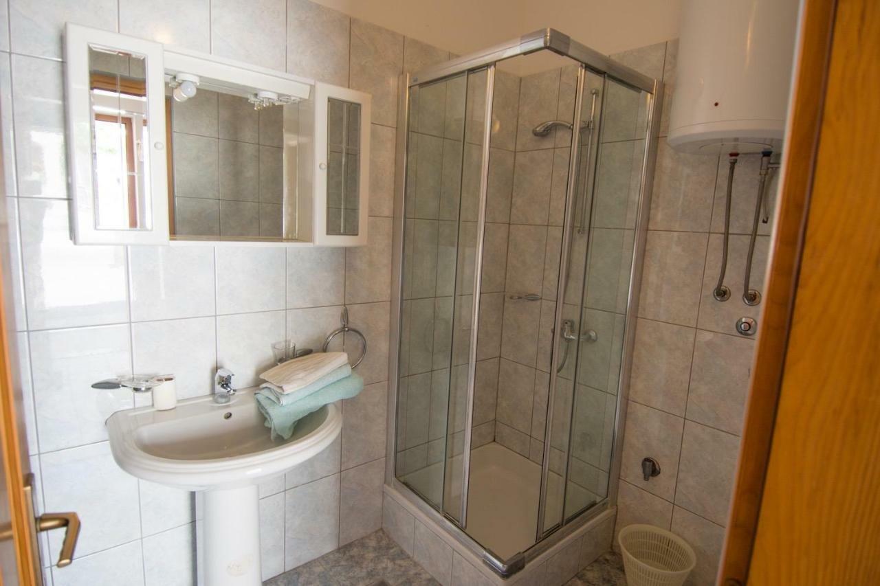 Cirjak Apartments Biograd Na Moru Eksteriør billede