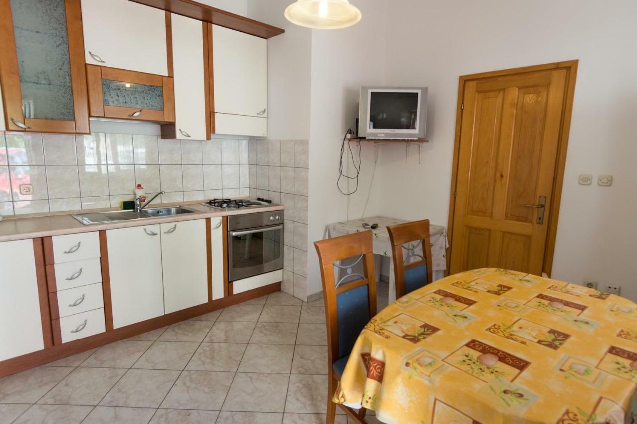 Cirjak Apartments Biograd Na Moru Eksteriør billede